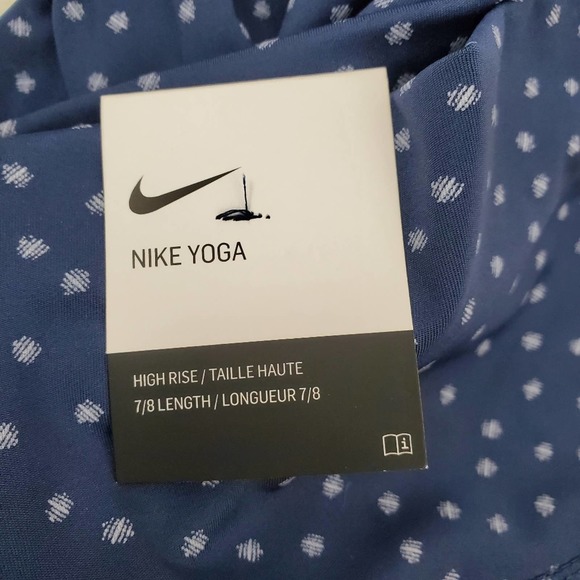 Nike Women's Small Blue Yoga Dots Twist Waist 7/8 Capri Leggings - Picture 8 of 10